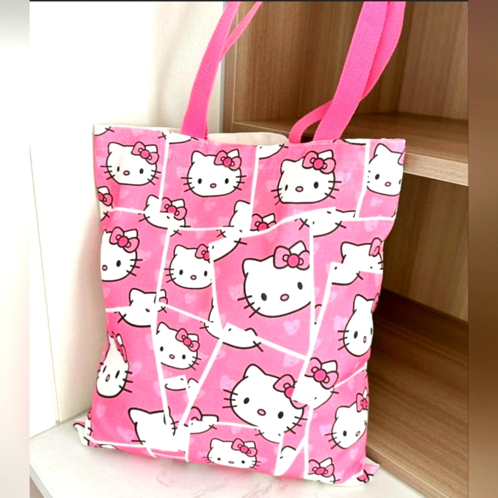 Pink Printed Canvas Hello Kitty Tote New without Tags 💖 - Picture 2 of 6